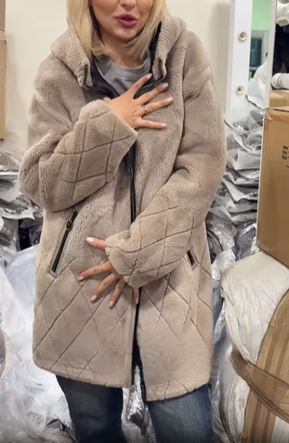 Black Reversible Shearling - Style Coat