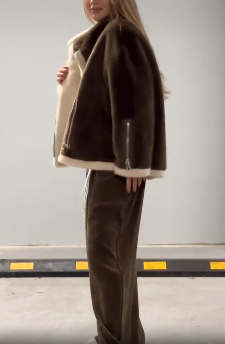 Contrast-trimmed cropped faux fur jacket