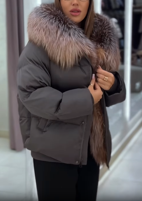 Oversized Cropped Puffer Jacket with Faux Fur Collar & Hood