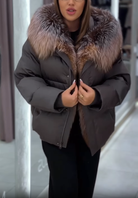 Oversized Cropped Puffer Jacket with Faux Fur Collar & Hood