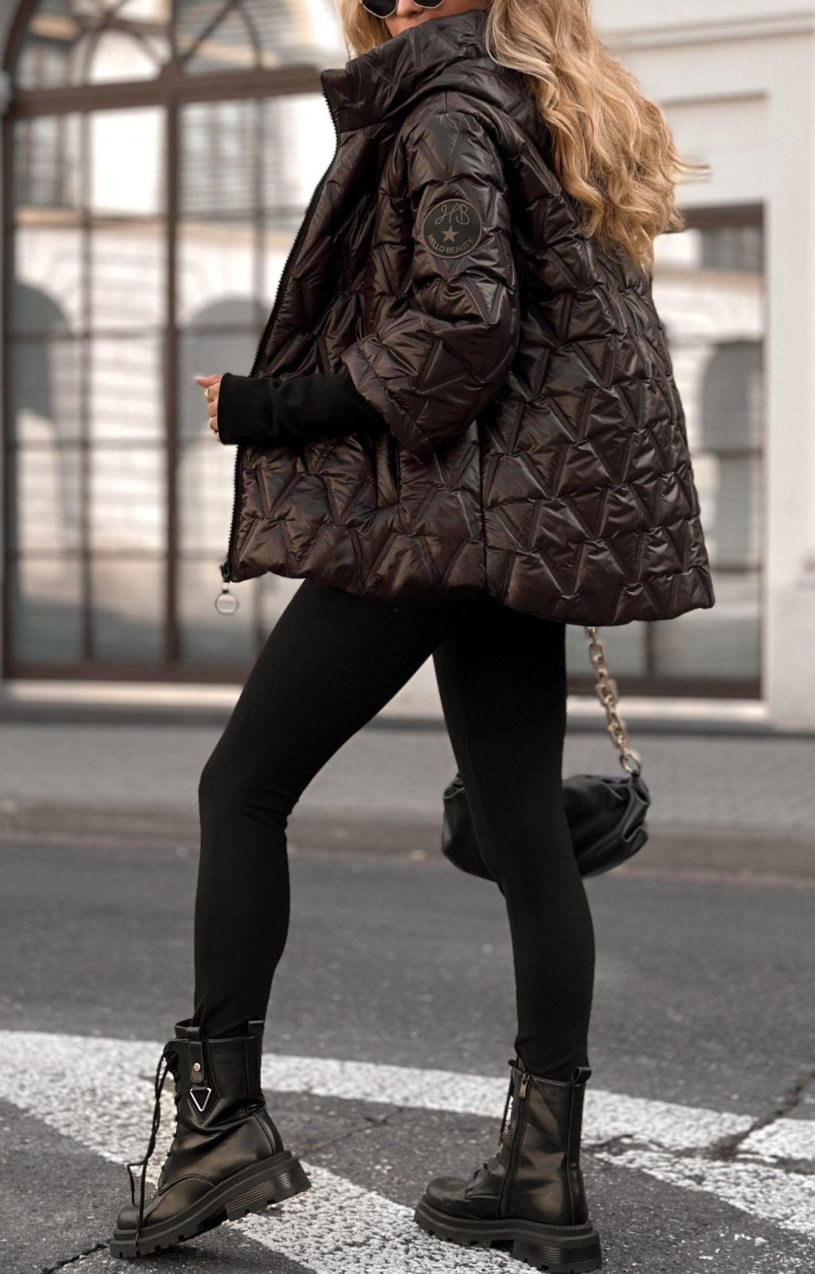 Quiet Afternoon burgundy short quilted jacket