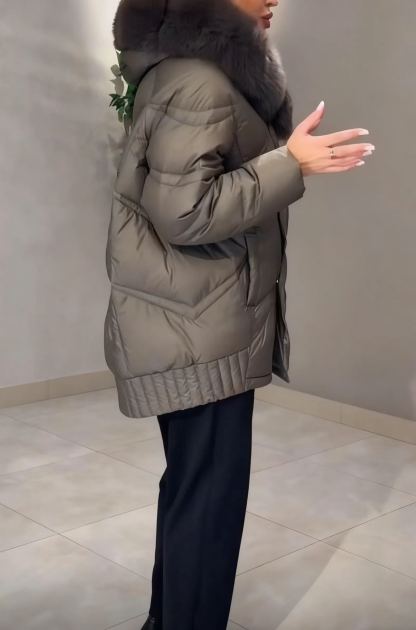 Quilted down jacket with fur collar