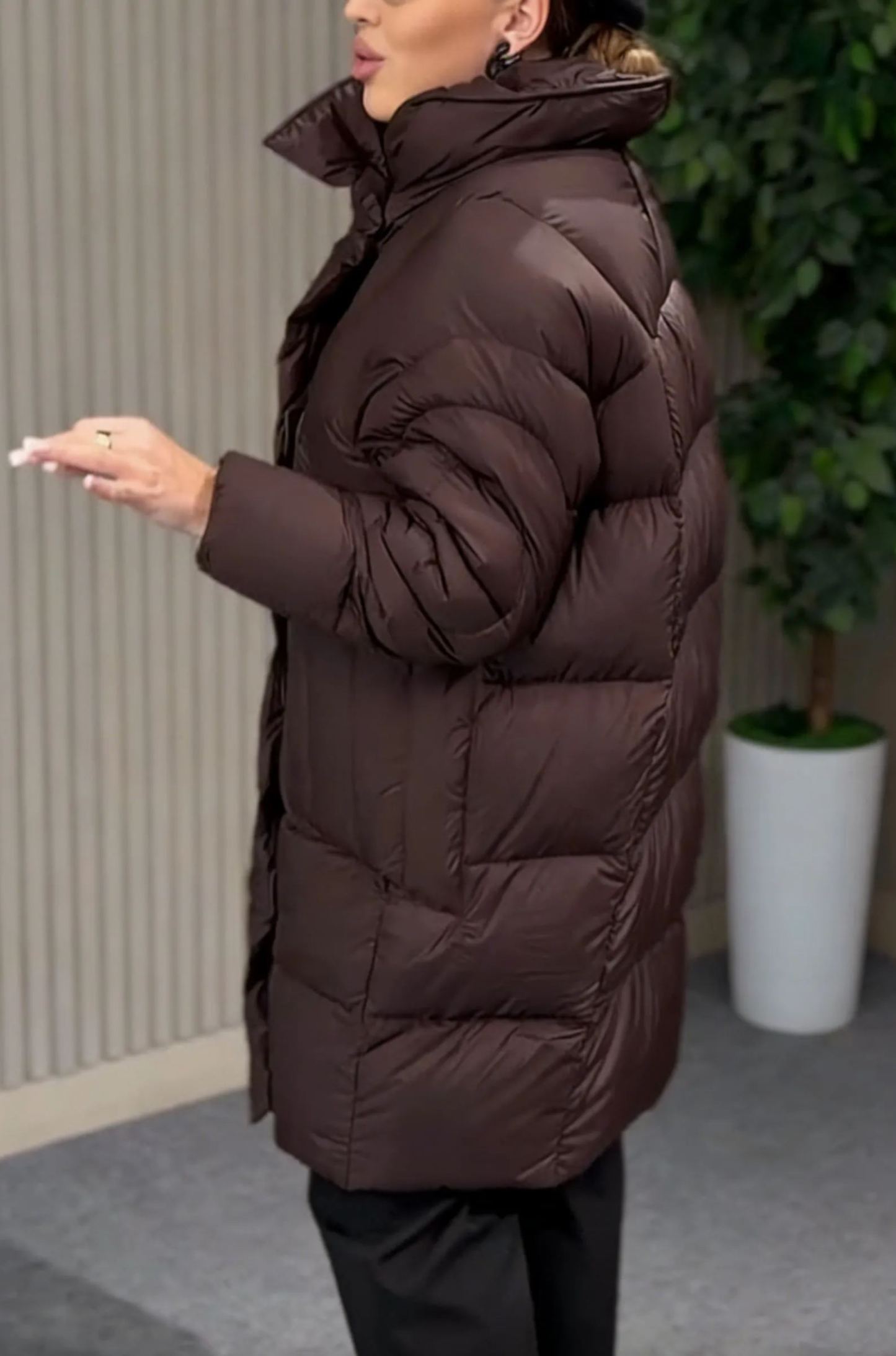 Black Mid-Length Puffer Coat with Magnetic Snap & Hidden Zipper