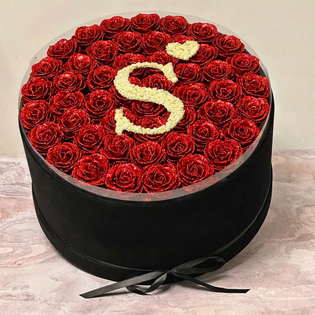 Circle Glitter Rose Box With Initial Couple Gift