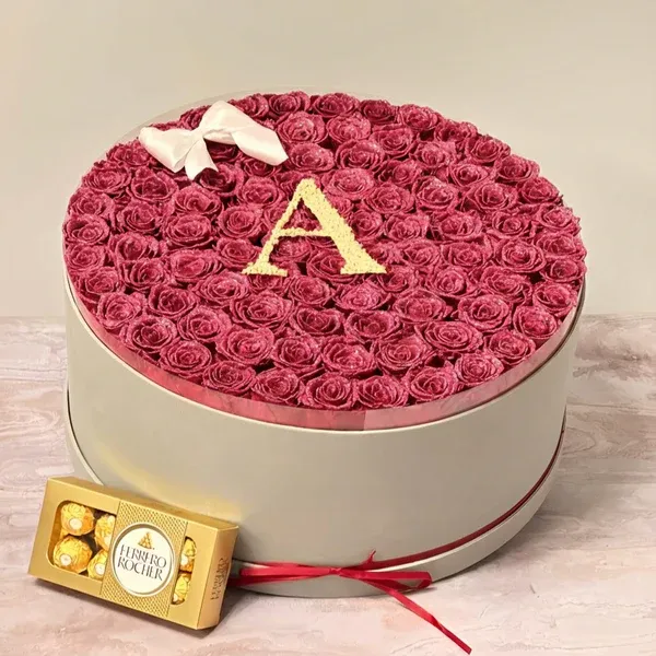 Circle Glitter Rose Box With Initial Couple Gift