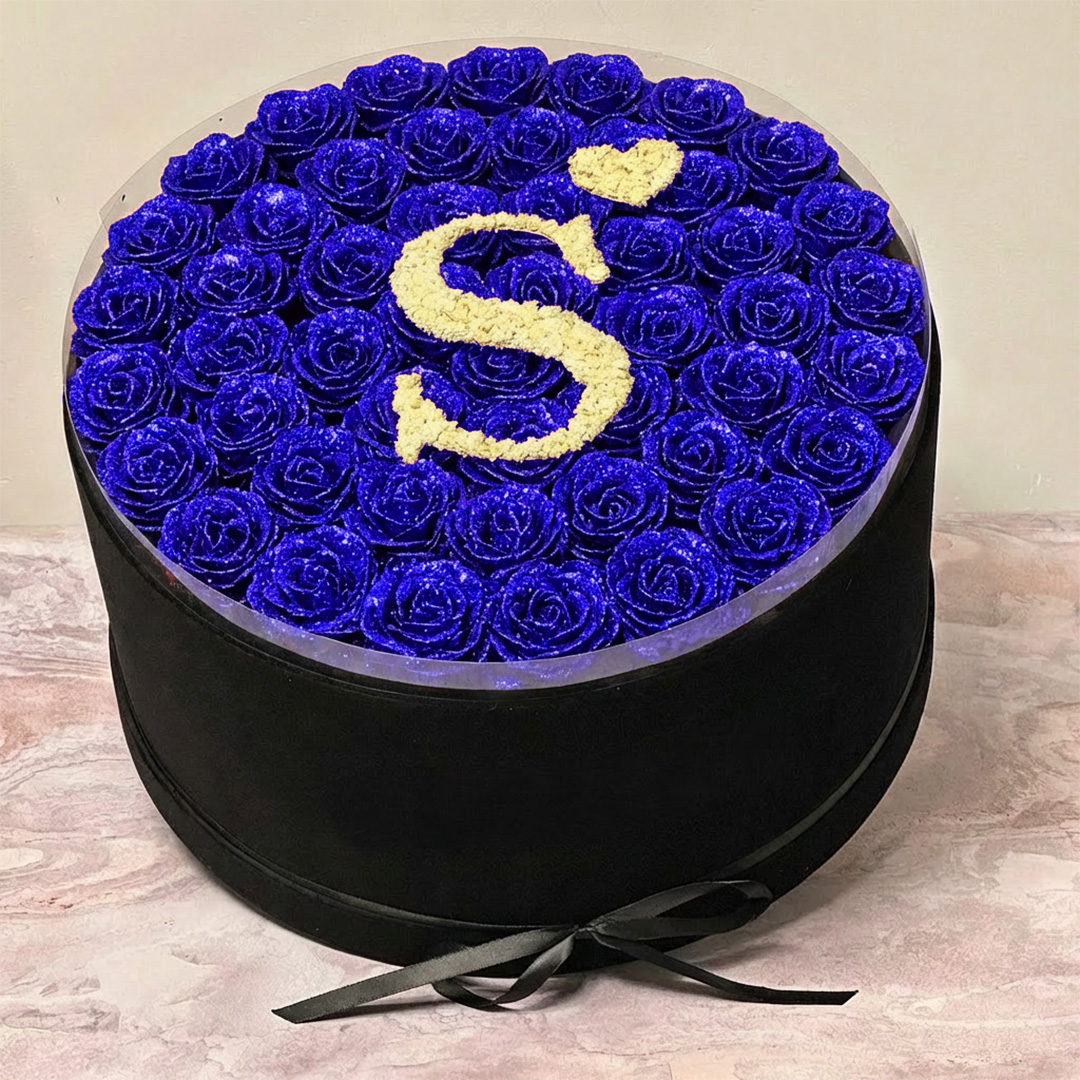 Circle Glitter Rose Box With Initial Couple Gift