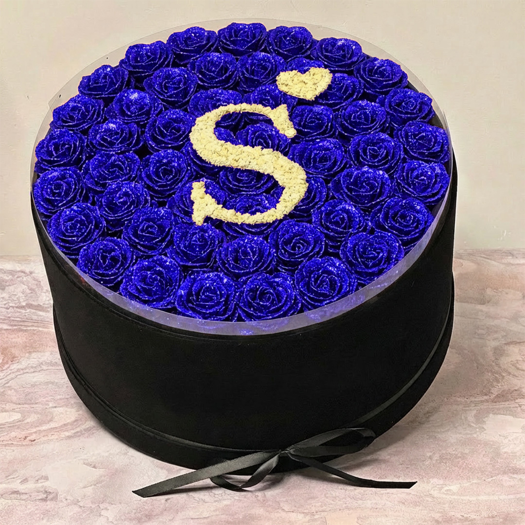 Circle Glitter Rose Box With Initial Couple Gift