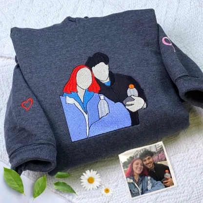 Matching Sweatshirt for Couples Custom Embroidered Photo Sweatshirt/Hoodie/T-shirt