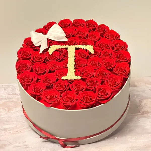 Personalized Glitter Roses Box With Initial