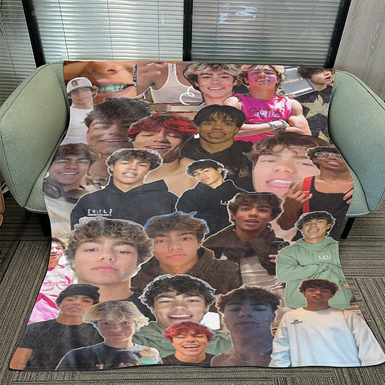 Custom Multi-Faces Blanket - Gift Idea For Woman/Man
