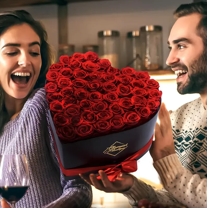 Personalized Glitter Roses Box With Initial