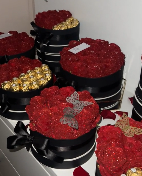 Personalized Glitter Roses Box With Initial