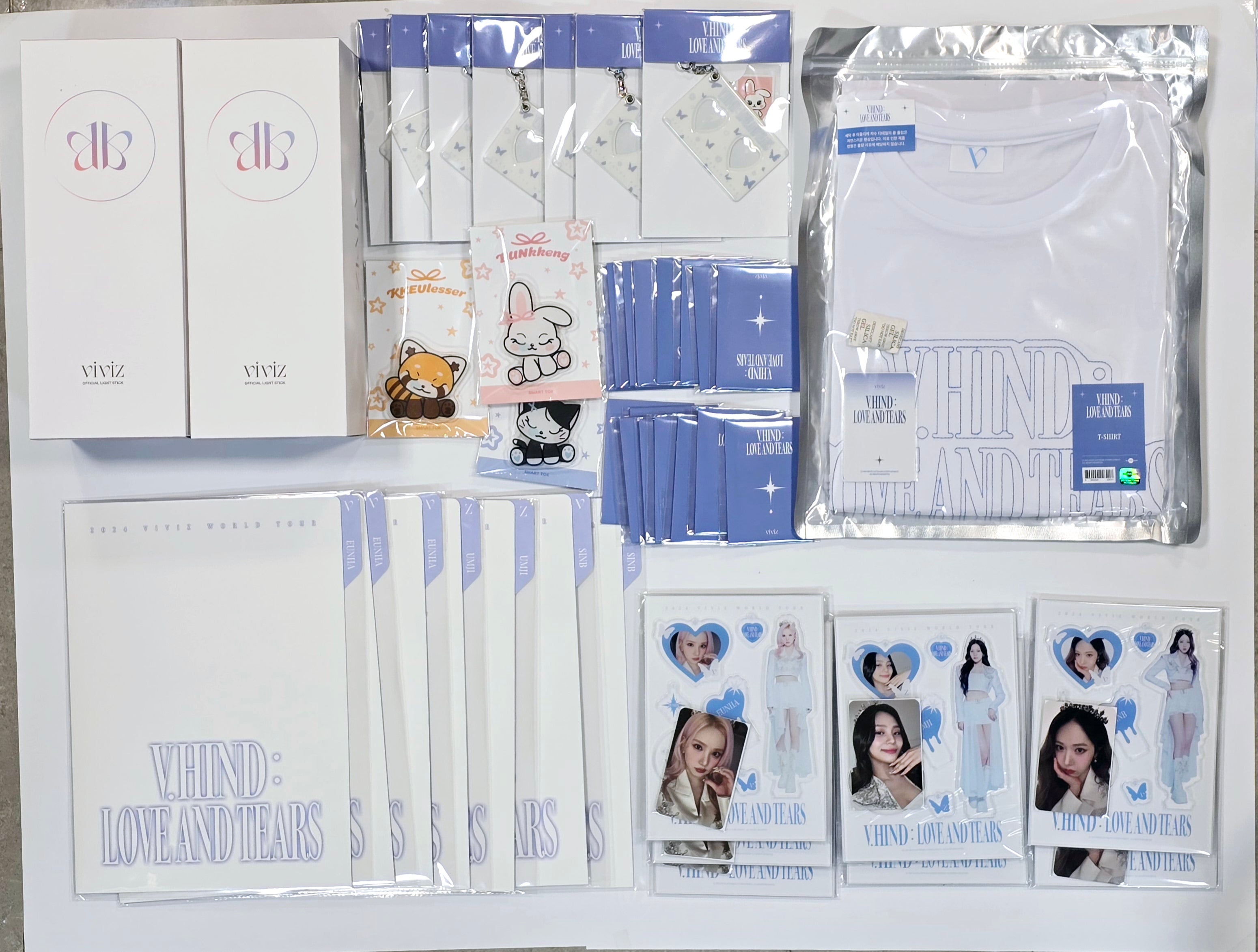 VIVIZ - [V.Hind Love And Tears] 2024 Viviz World Tour MD [24.06.03]-FinaKpop