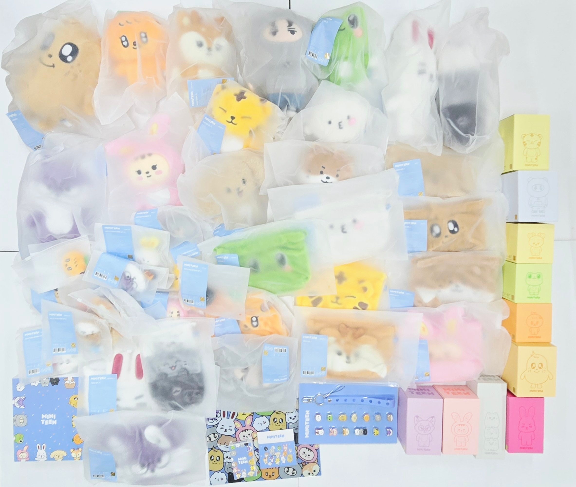 SEVENTEEN "MINI TEEN HOUSE PARTY" - OFFICIAL CHARACTER POP-UP MD (2) [25.6.24]-FinaKpop