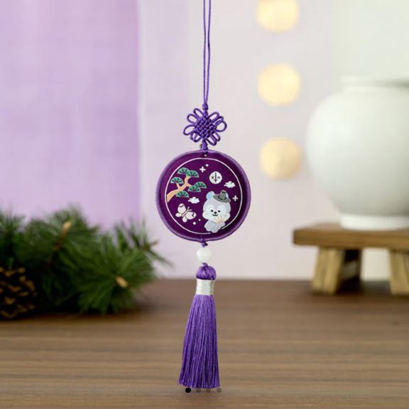 ** BT21 -  Embroidered Testa Keyring [Premium K Edition]-FinaKpop