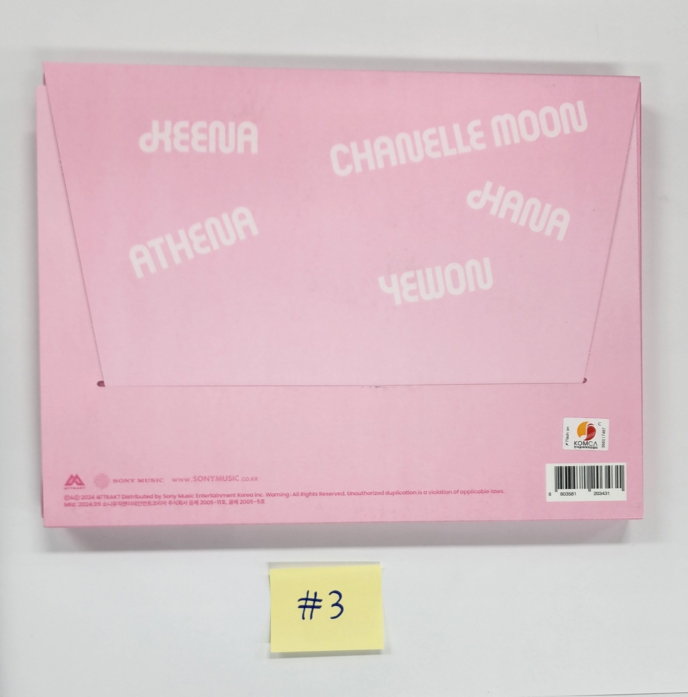 Fifty Fifty "Love Tune" - Hand Autograhped(Signed) Album [24.12.20]-FinaKpop