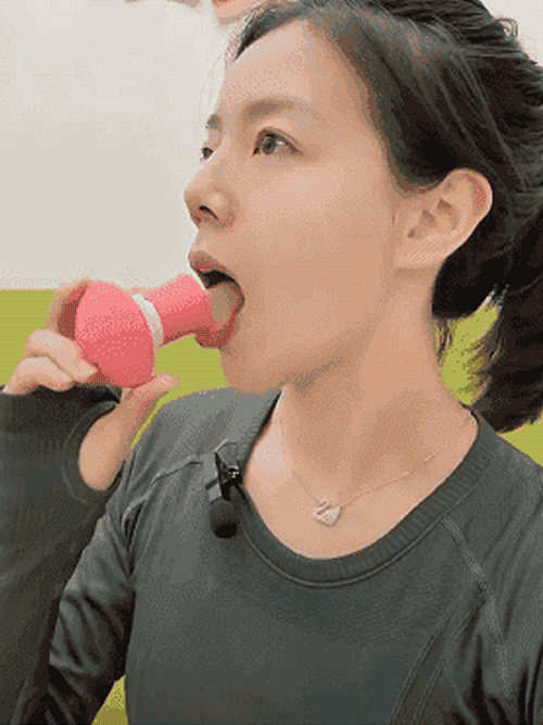 【Trener twarzy: Przekształć twarz w kształt V z kształtu U】