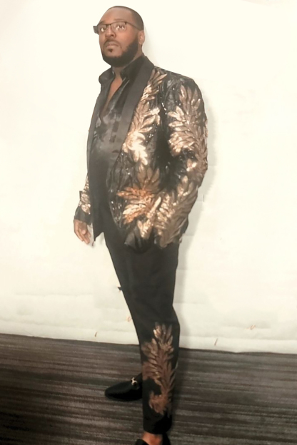 Men's Prom Suits in Black and Gold Jacquard with Sequins 2-Piece Set