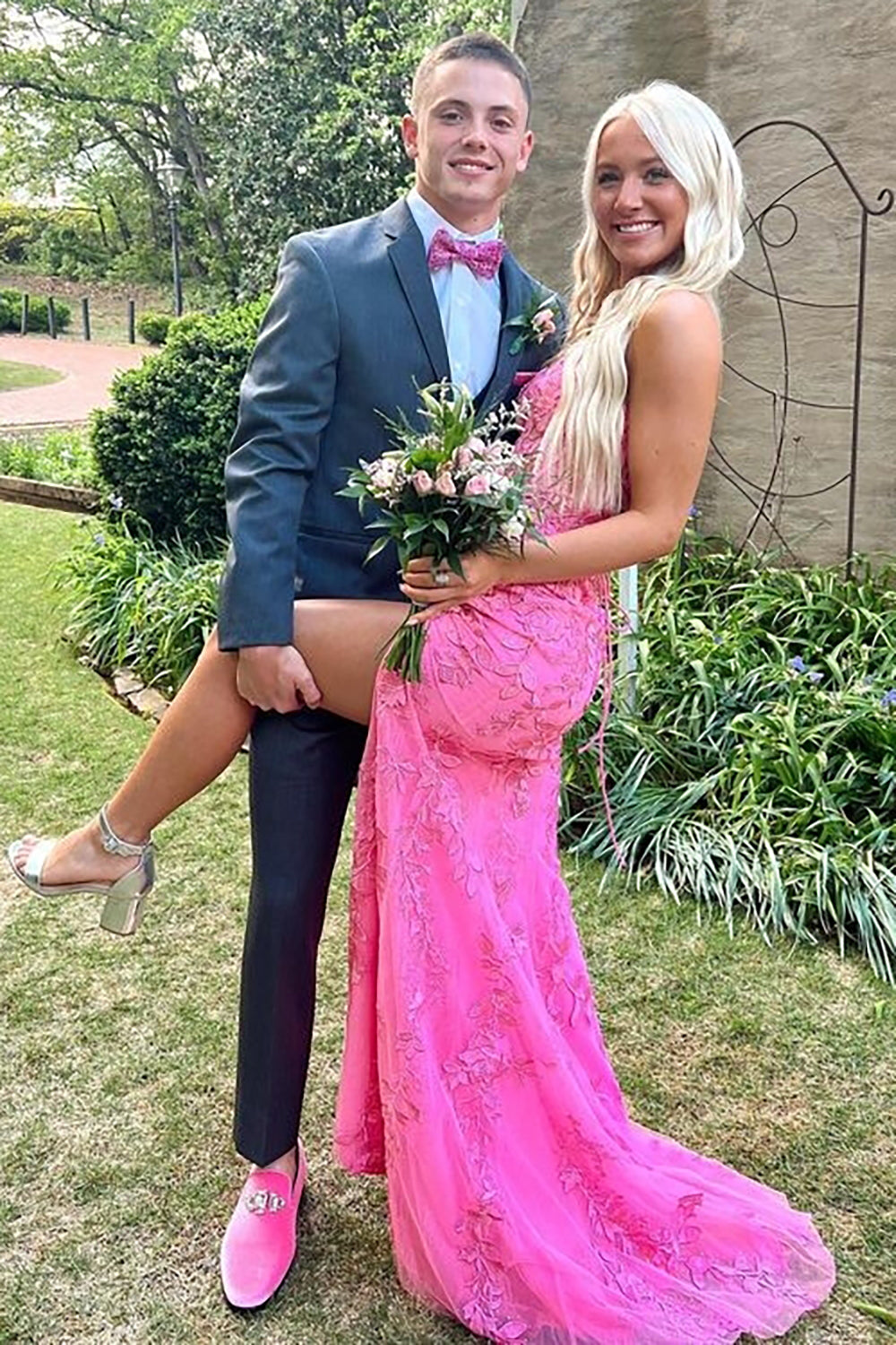 Grey Men's Party Suits with Notched Lapel and Two Buttons