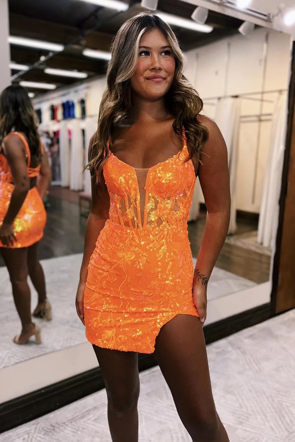 Trendy Royal Blue Bodycon Sequins Spaghetti Straps Cocktail Dress