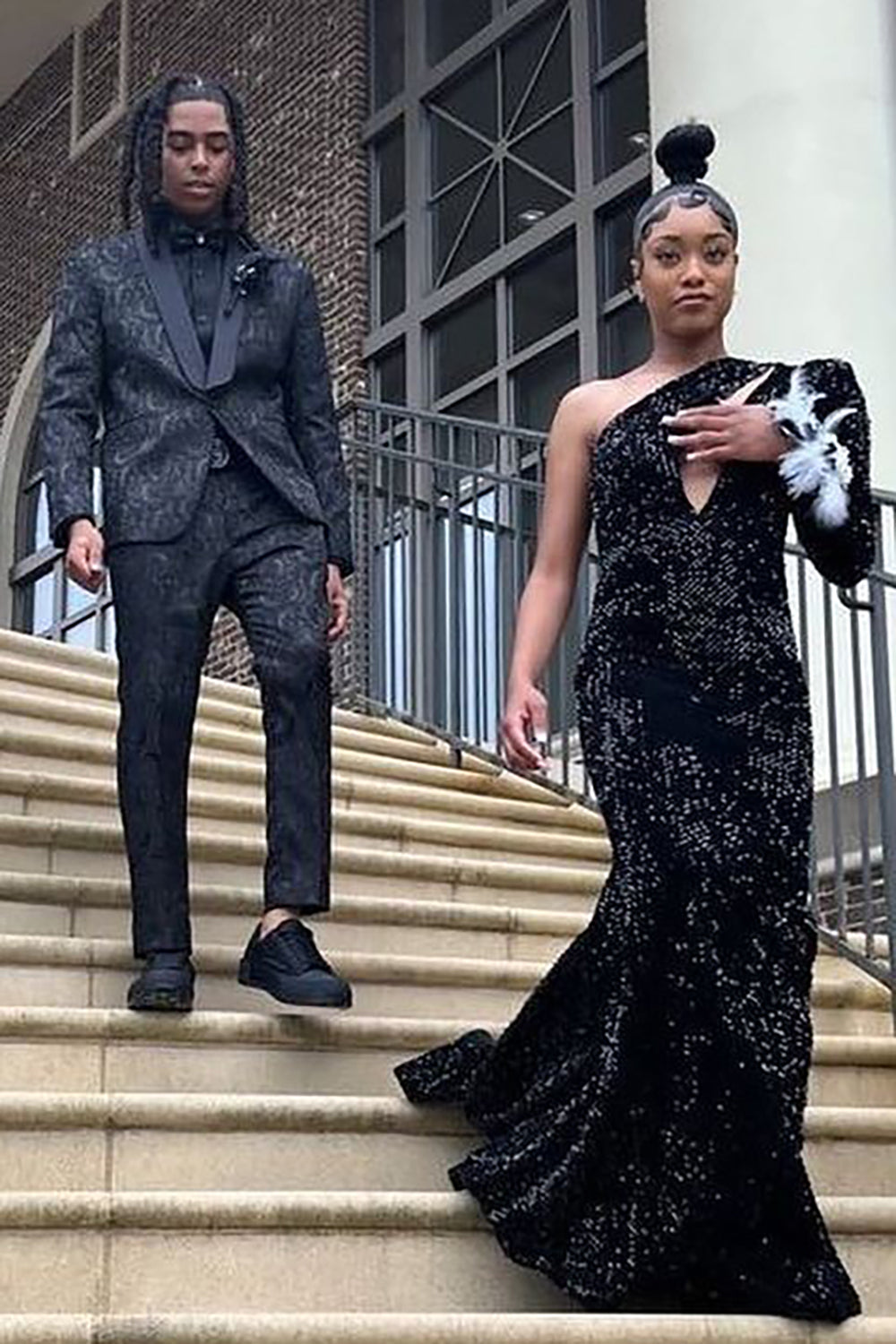 Men's Prom Suits in Black Shawl Lapel Jacquard 2-Piece Set