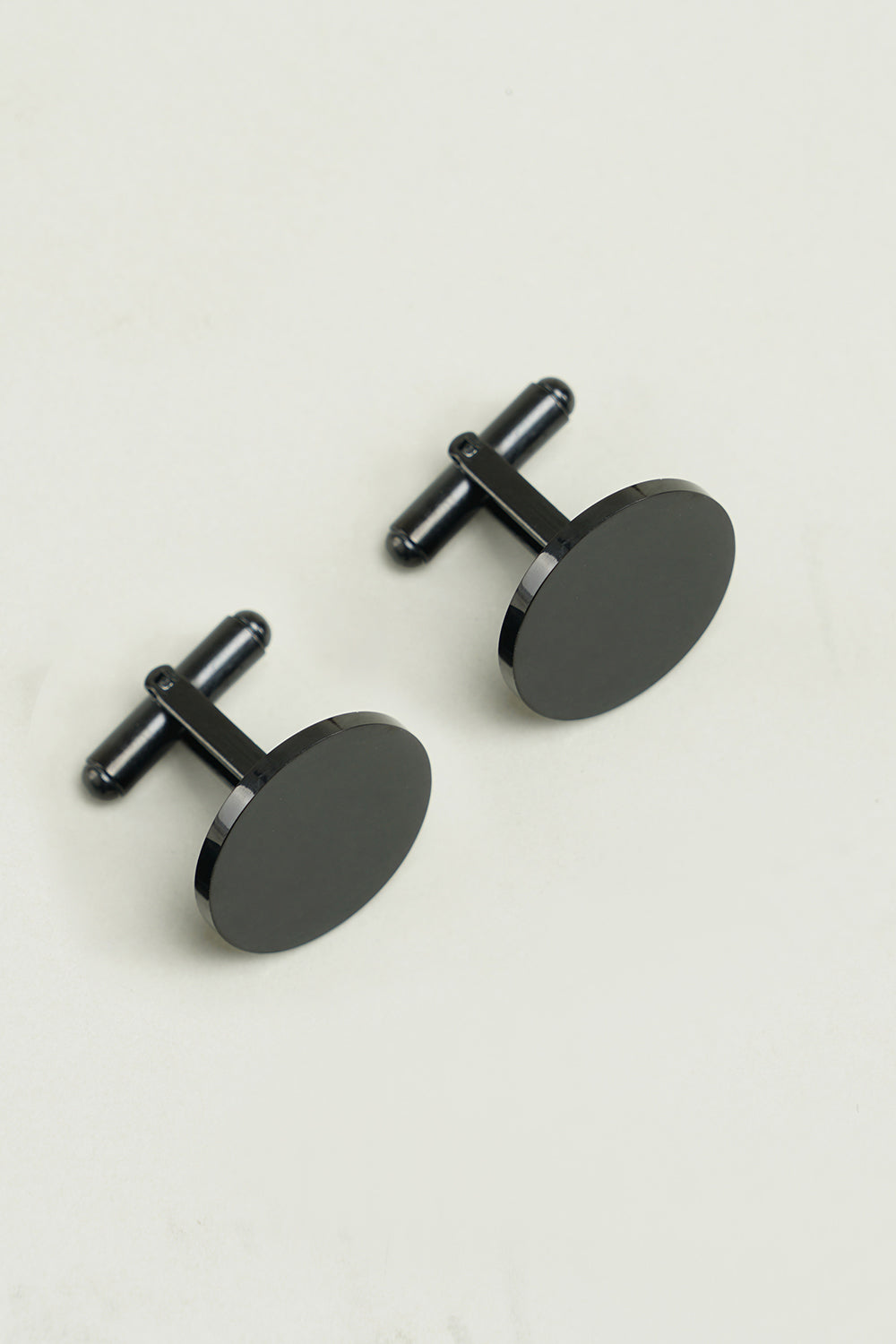 Cufflinks for Simple Black Tuxedo Shirts