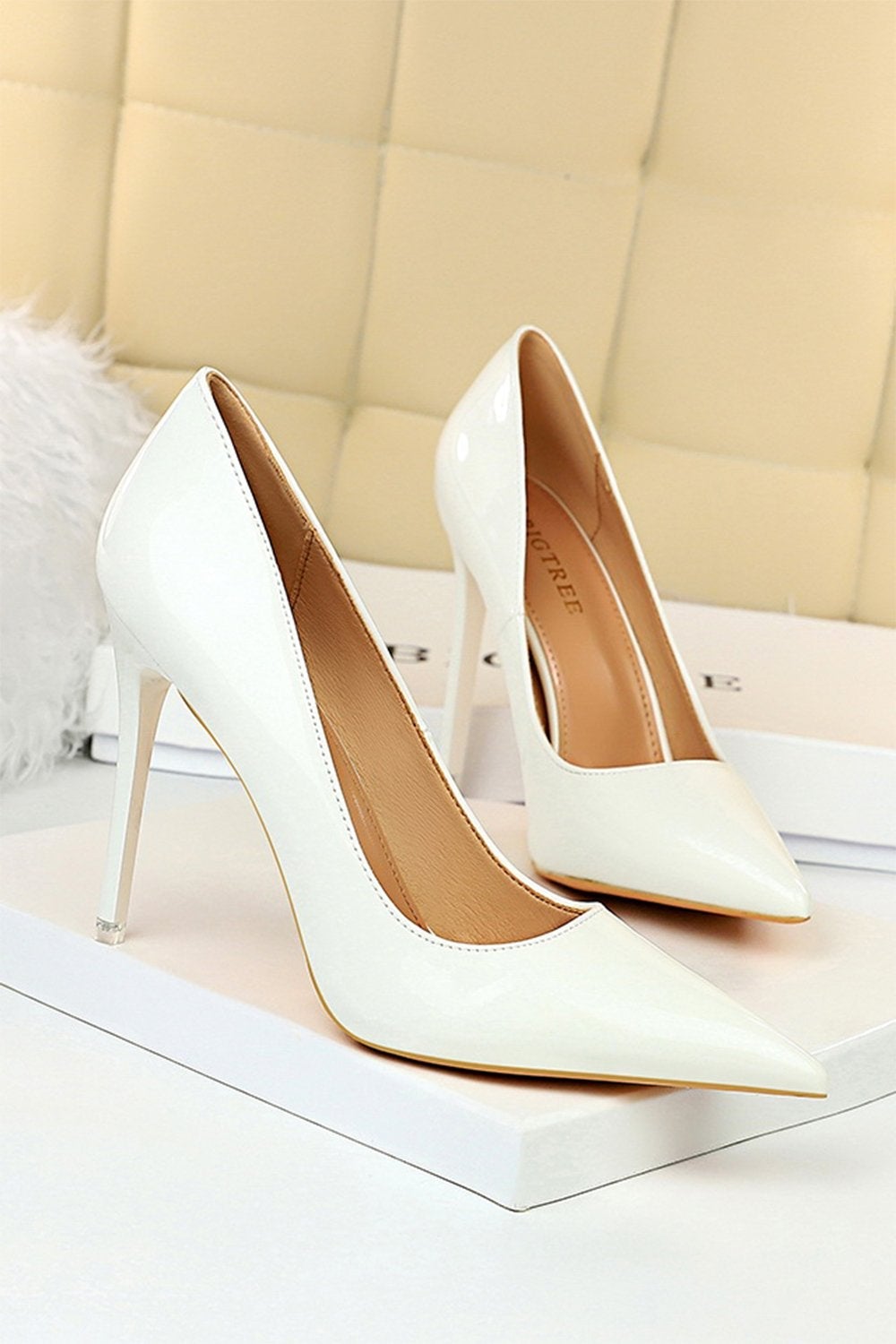 Pointy Stiletto Heels in Khaki