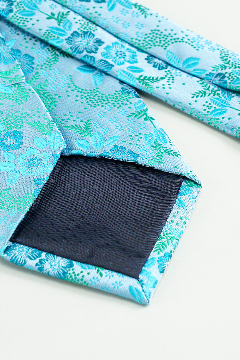 Formal Tie in Blue Jacquard Satin