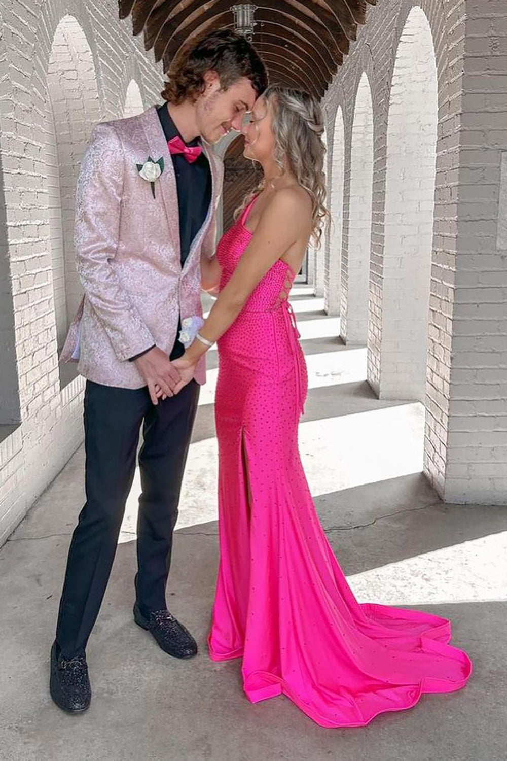 Men's Light Pink Jacquard Prom Suit with Slim Fit Shawl Lapel and One Button