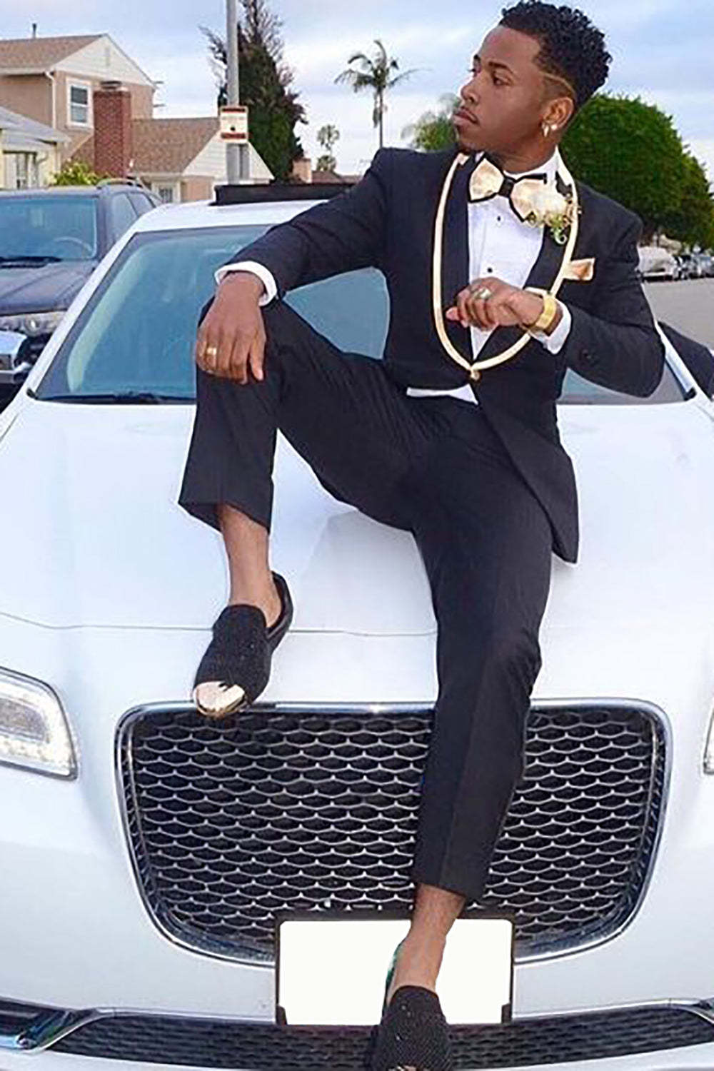 Black One-Button Slim Fit Shawl Lapel Prom Suit for Men