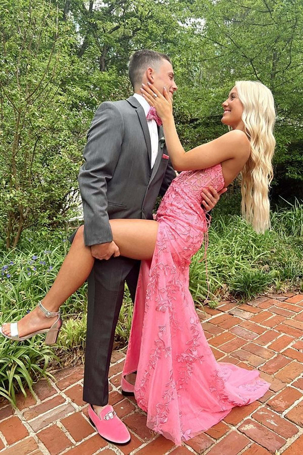 Grey Men's Party Suits with Notched Lapel and Two Buttons