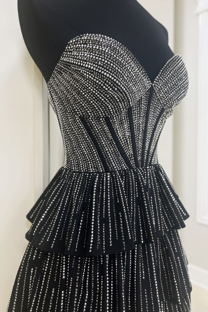 Glitter Black Strapless A Line Corset Short Cocktail Dress With Beading
