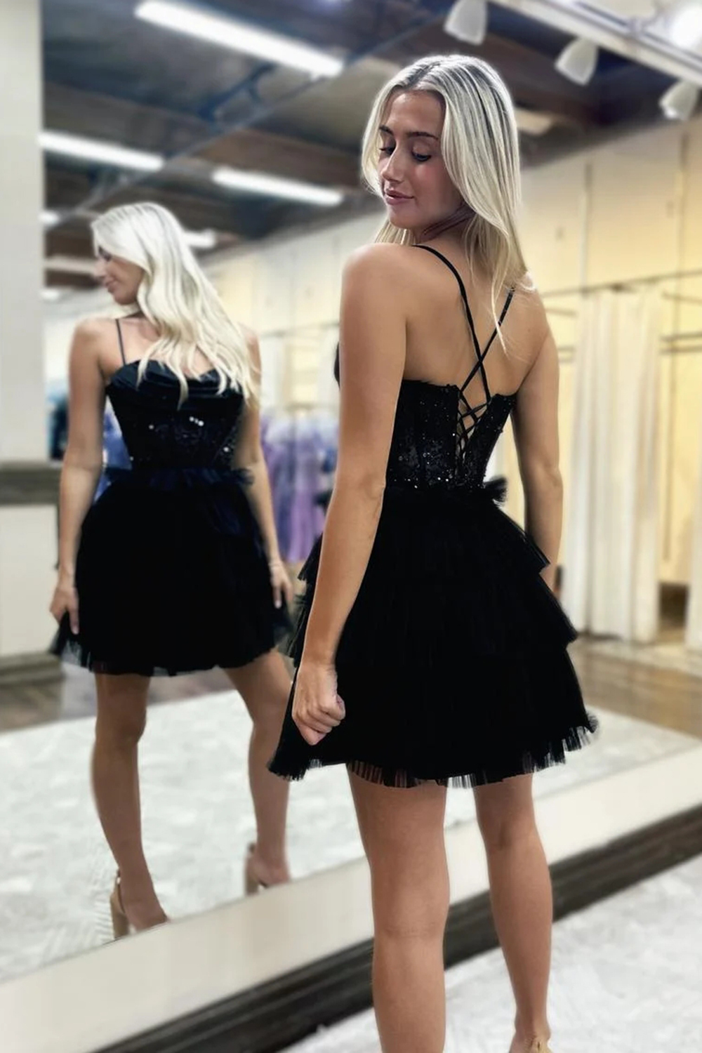 Black Spaghetti Straps A Line Tulle Tiered Corset Cocktail Dress