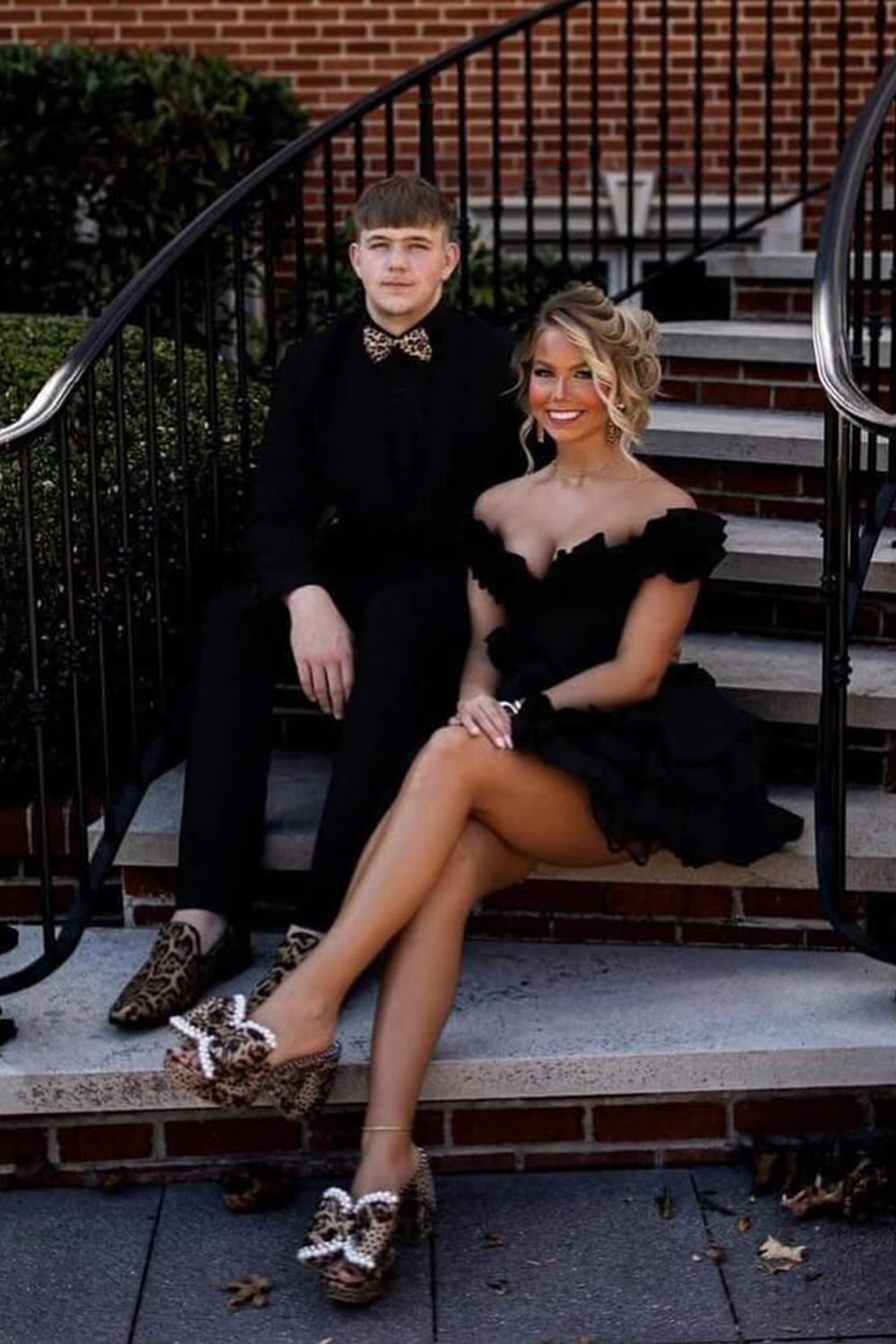 Golden Off The Shoulder A Line Short Corset Cocktail Dress With Ruffles