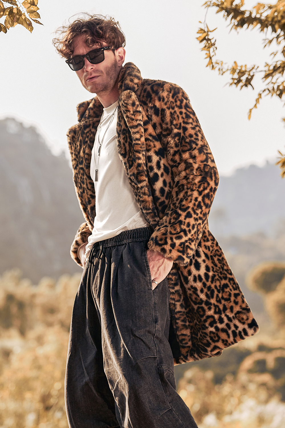 Men's Warm Long Coat with Brown Leopard Faux Fur and Notched Lapel