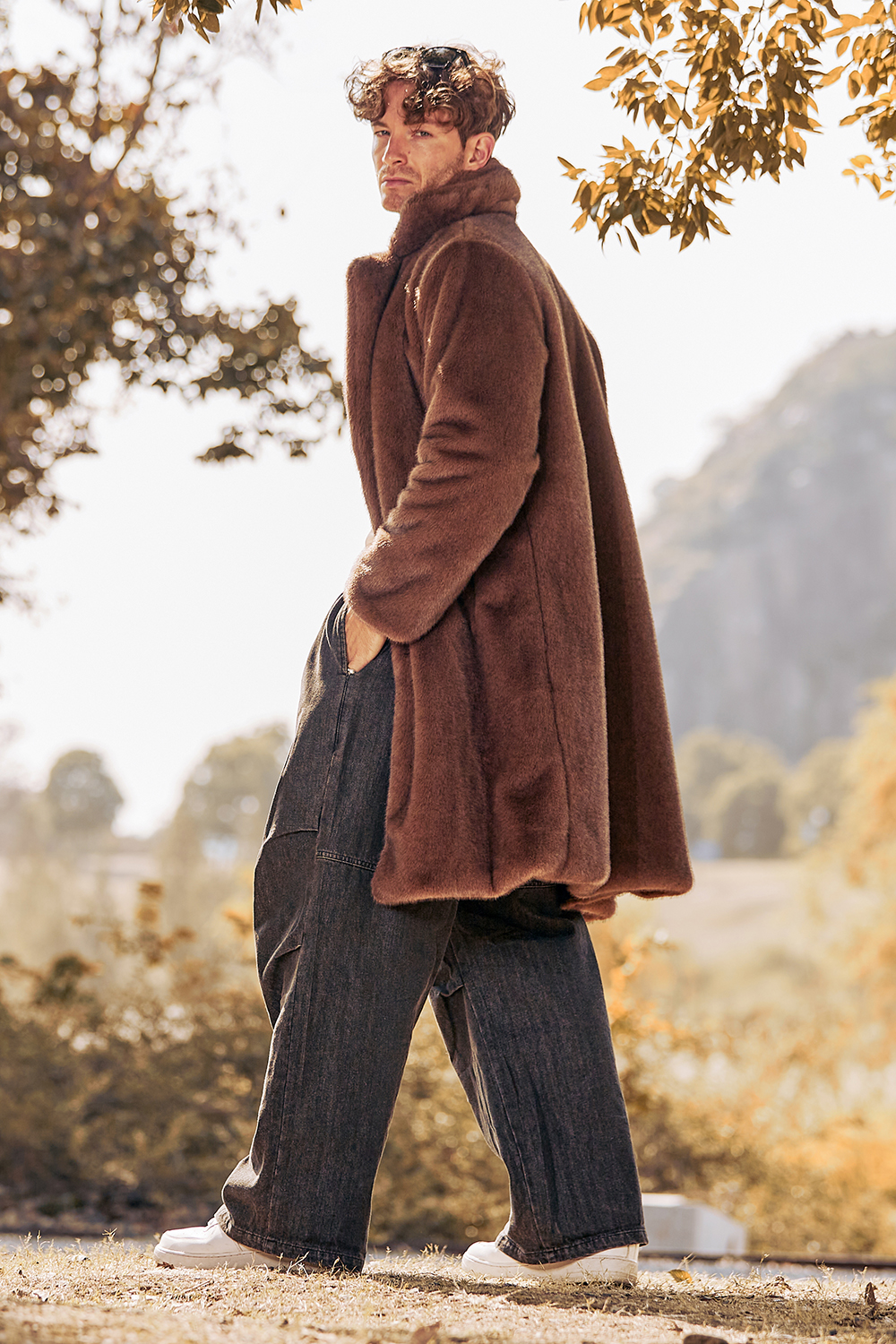 Men's Long Coat with Notched Lapel and Fluffy Brown Faux Fur Long Sleeves