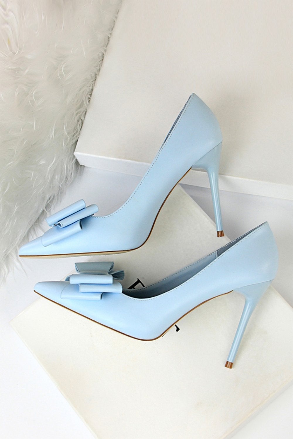 Pointy Pink Stiletto Heels Featuring Bows