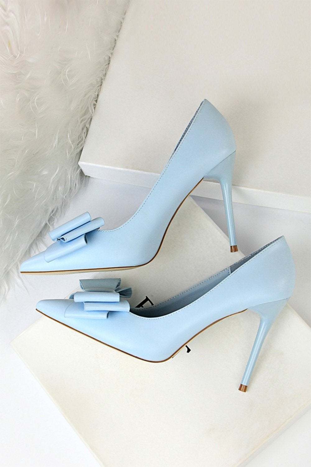 Pointy Pink Stiletto Heels Featuring Bows