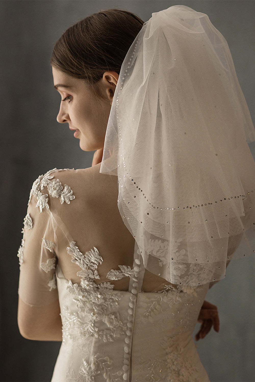 Bridal Veils with Five-Layer Point Drill Design