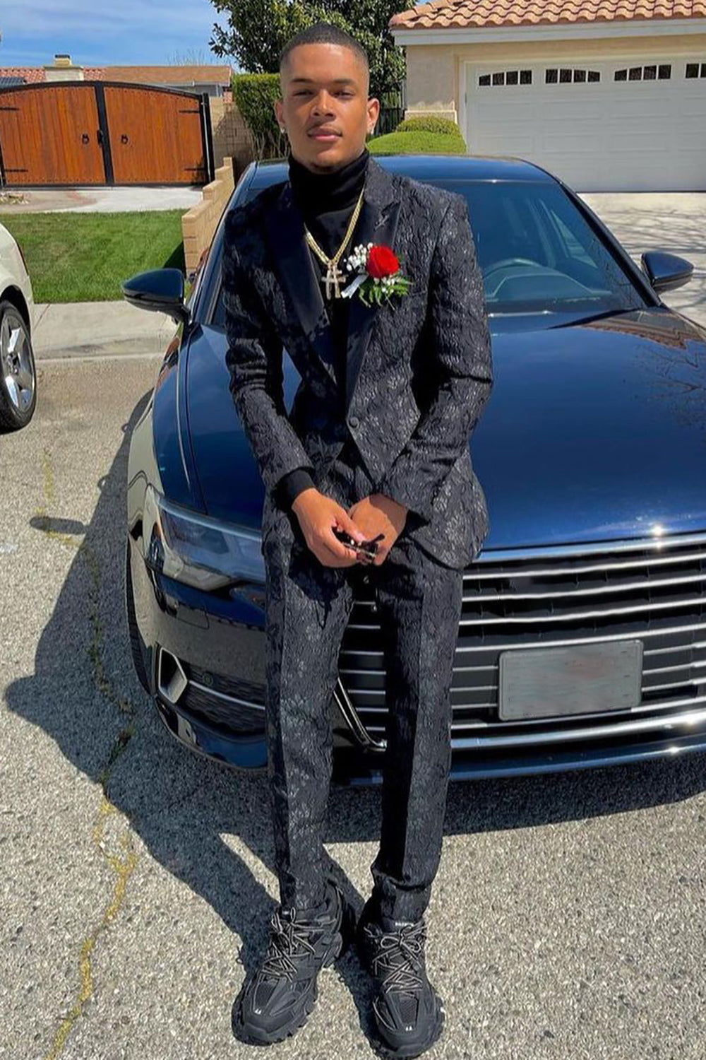 Black Jacquard 3-Piece Prom Suit with Peak Lapel for Men