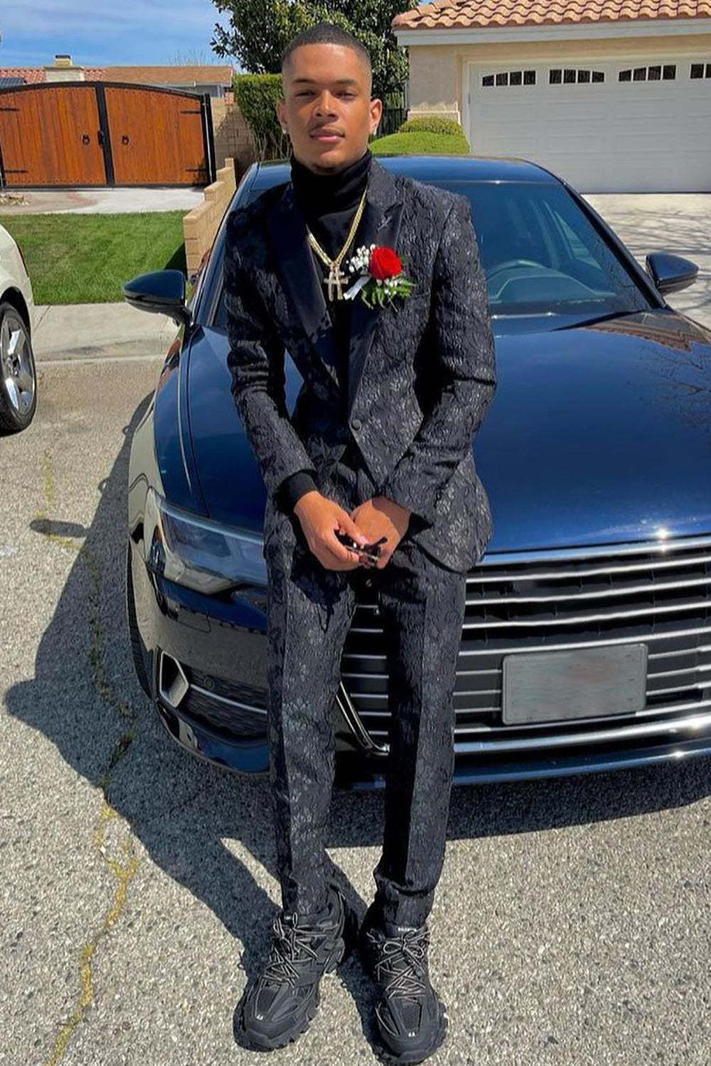 Black Jacquard 3-Piece Prom Suit with Peak Lapel for Men