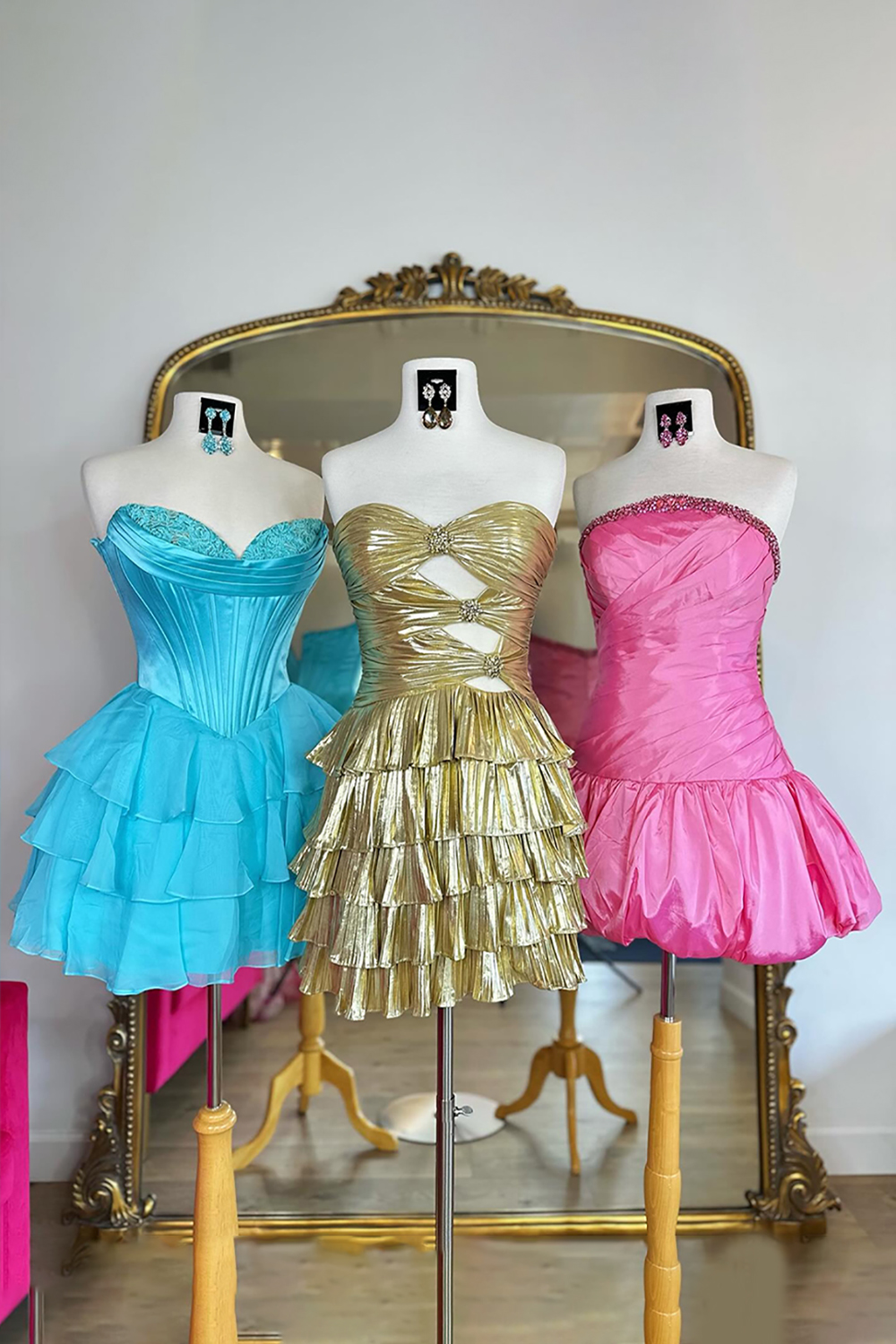 Fuchsia A Line Sweetheart Short Corset Cocktail Dress With Ruffles
