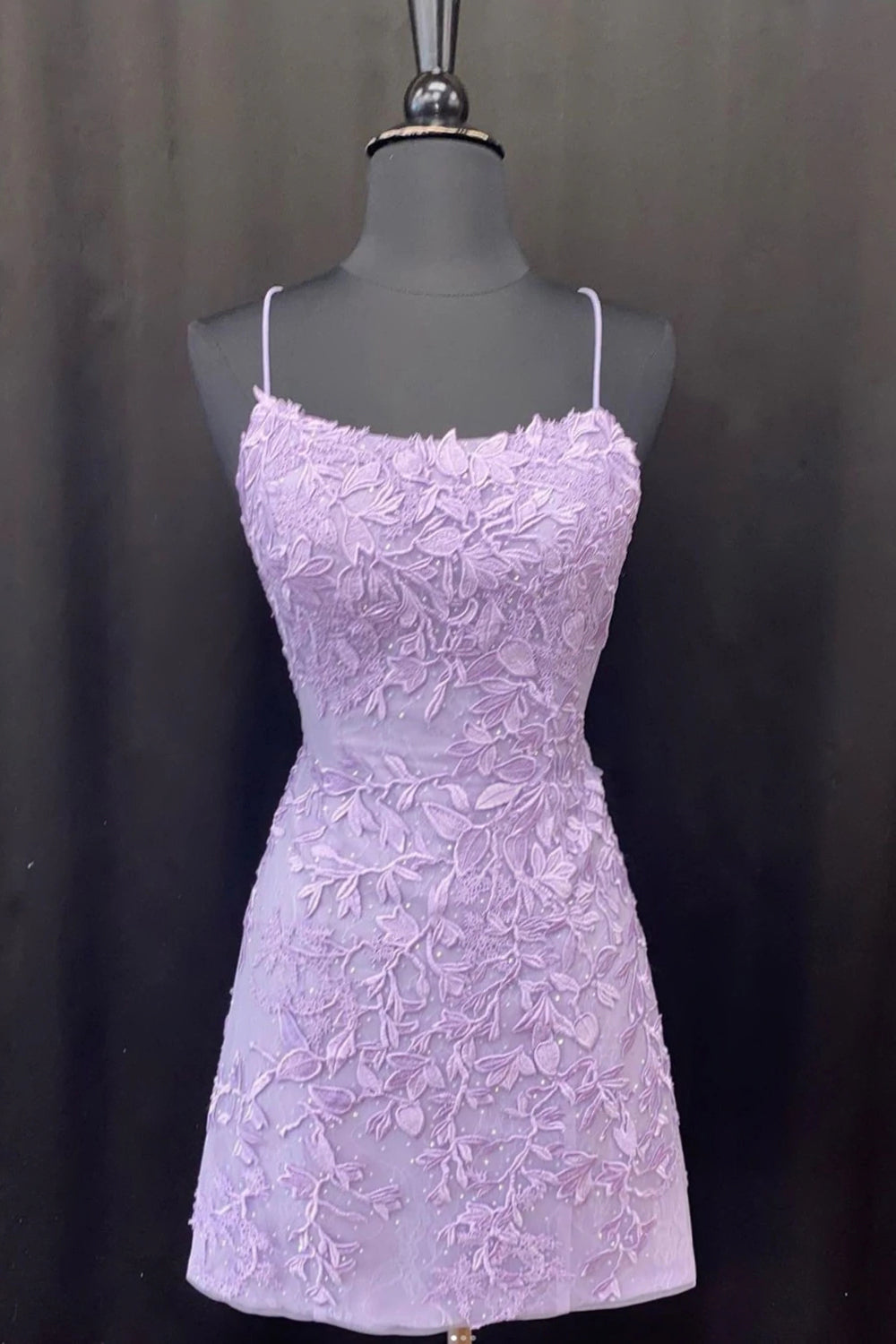 Purple Spaghetti Straps Bodycon Short Cocktail Dress With Appliques
