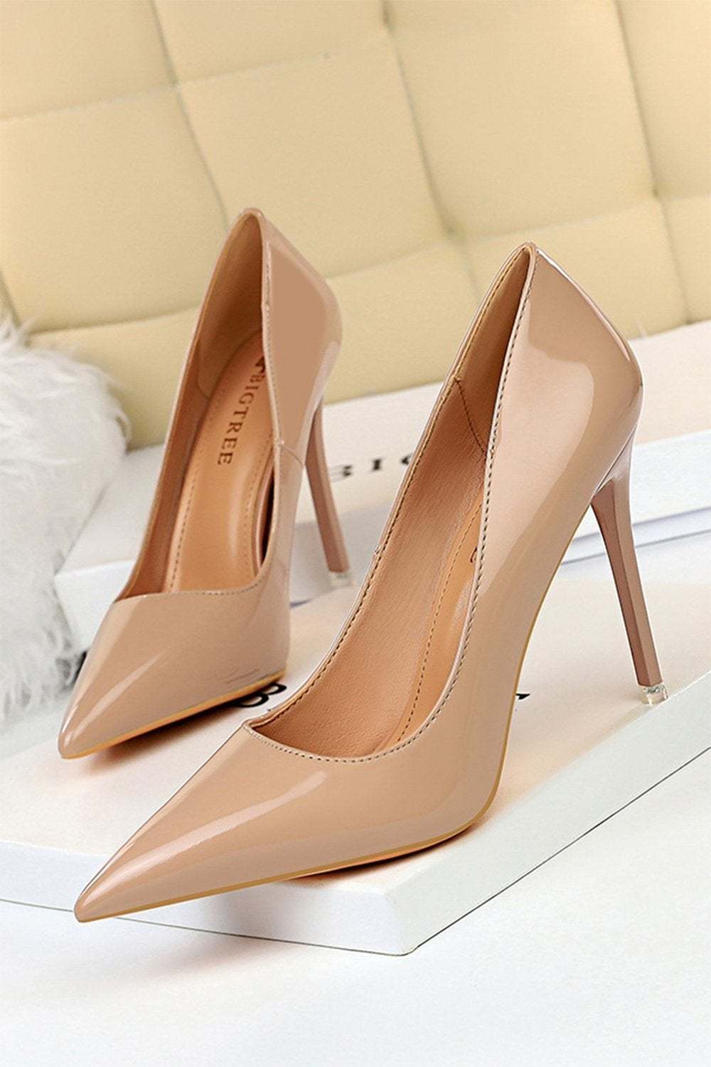 Pointy Stiletto Heels in Khaki