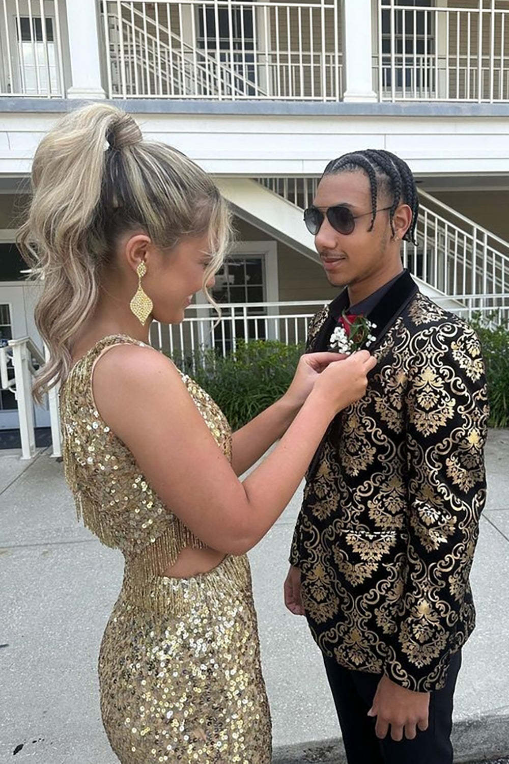 Black Golden Jacquard Men's Prom Blazer with Shawl Lapel and One Button