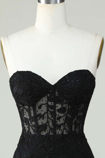Bodycon Sweetheart Black Corset Cocktail Dress With Appliques