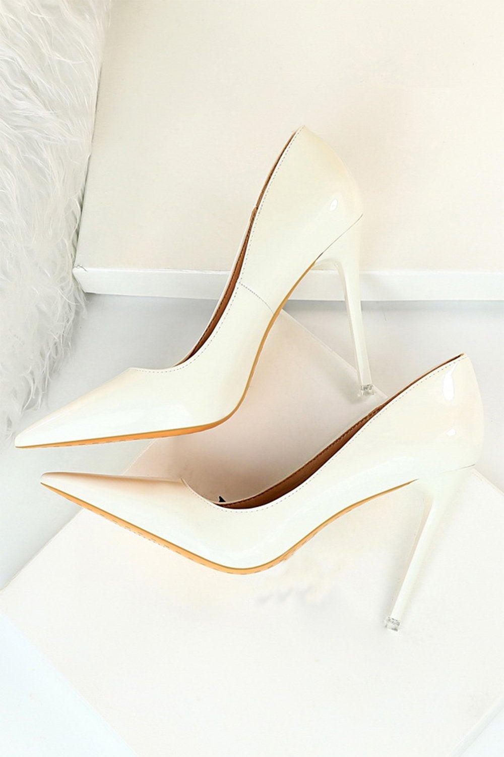 Pointy Stiletto Heels in Khaki