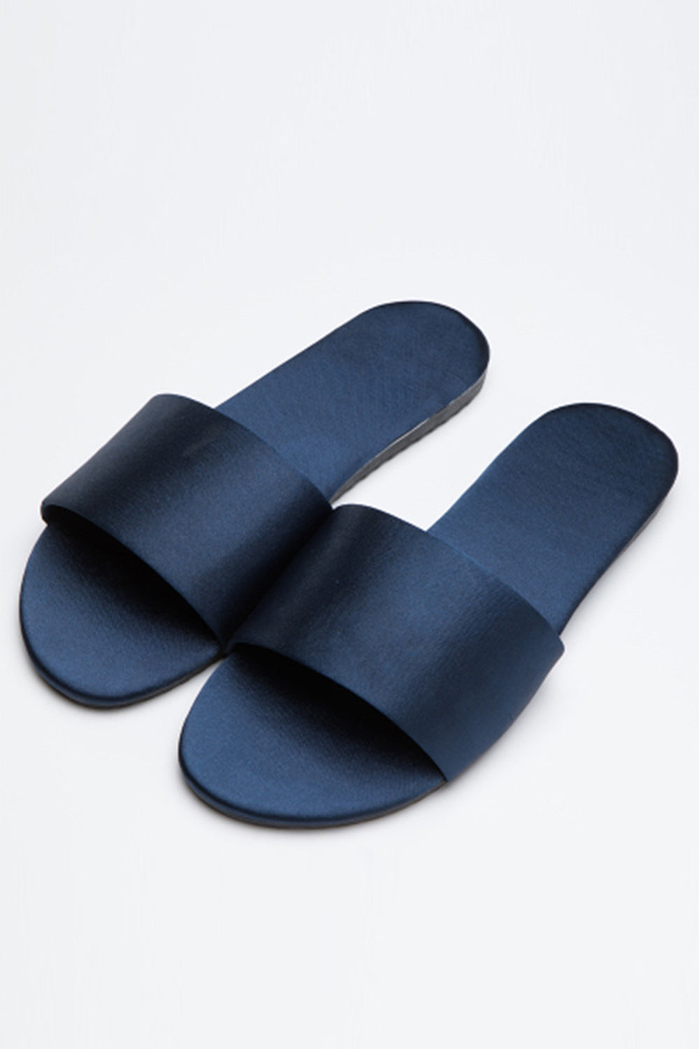 Bridal Slippers in Resistant Silk Satin