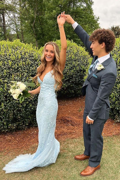 Dark Grey Men's Party Suits with Notched Lapel and Two Buttons