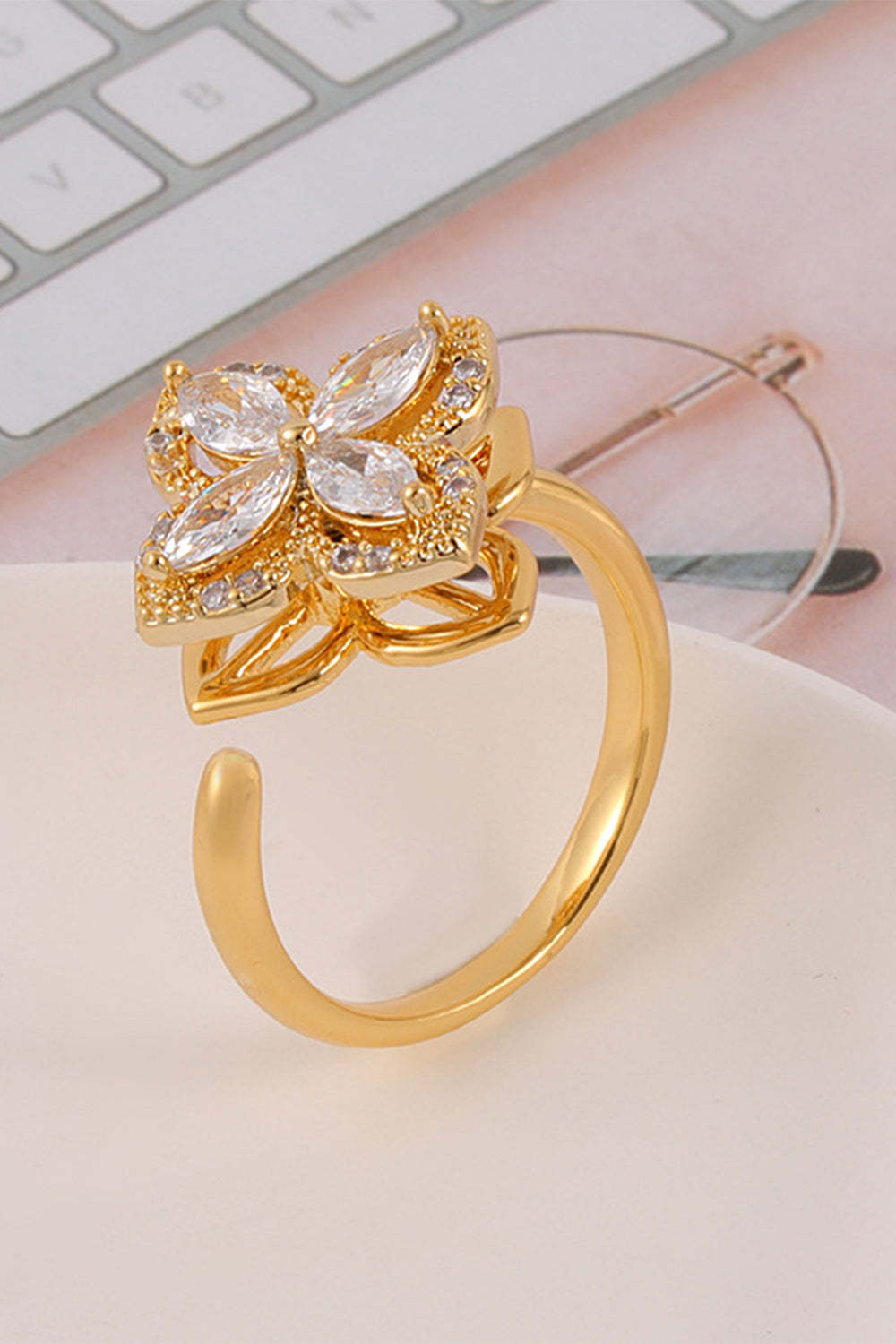Beaded Ring in Gold